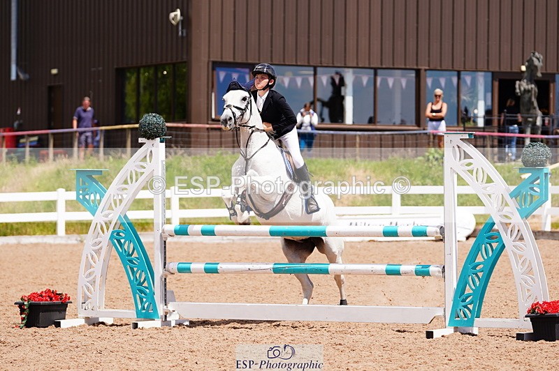 240629A-123530-05388 - Cls 18 Newcomers and 1m Open