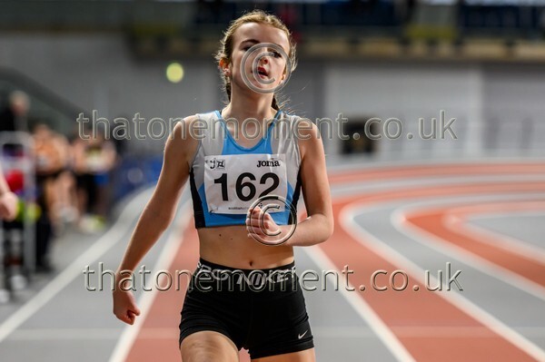 AgeInd25SAT-919329 - Track Female Set One