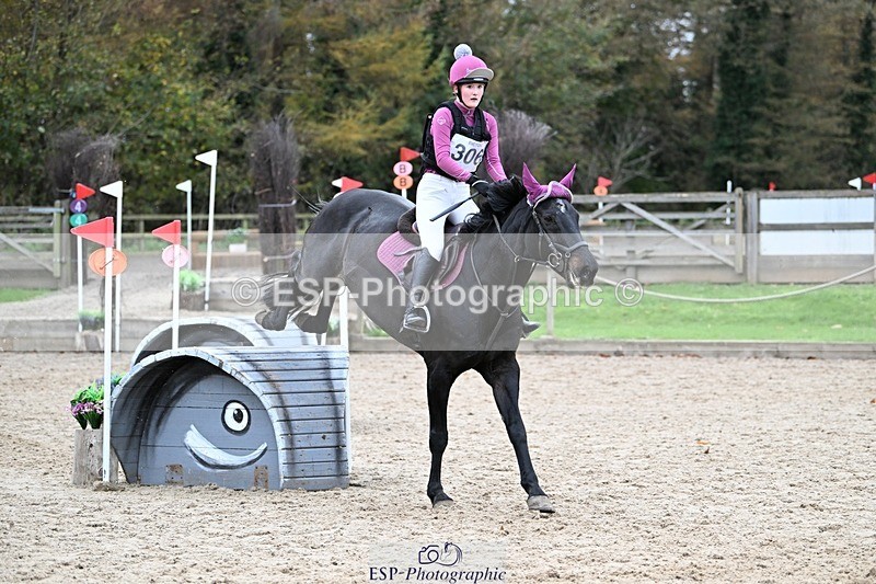 241117-142347-04549 - Cls 3 90-95cm 14.00 to 15.00