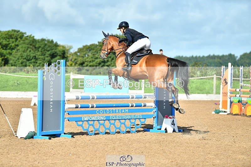 230811A-094428-03117 - Cls 14 A&B Snr Disco & 1.00m Open