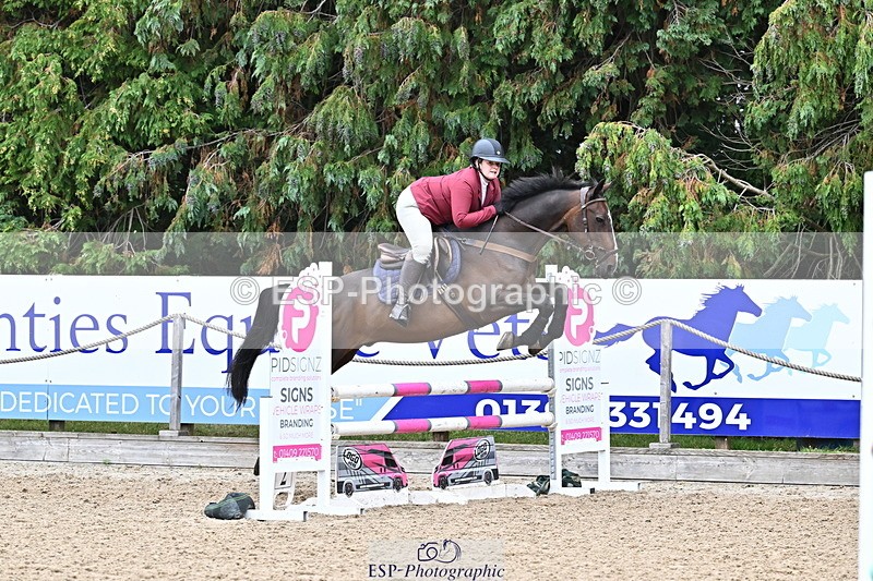 250830A-125948-06122 - Cls 22 95cm Amateur Quali