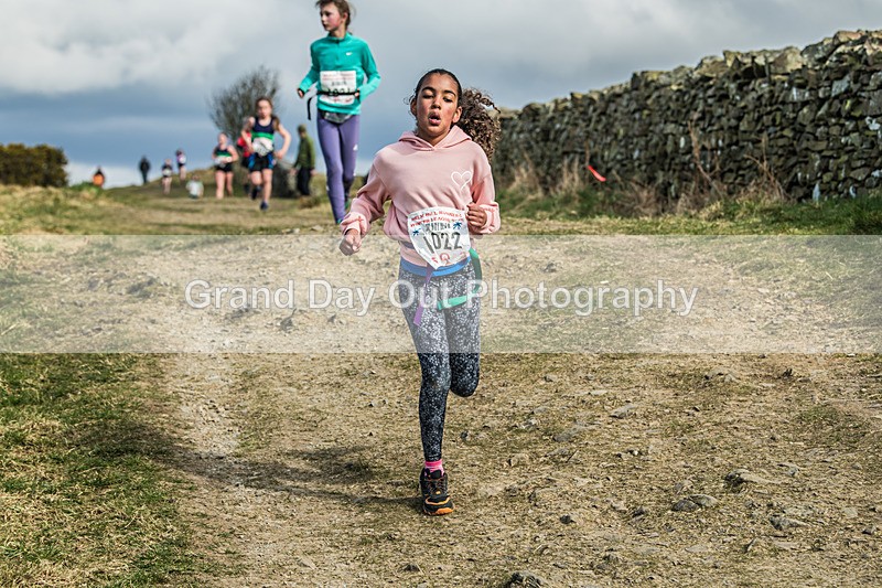 Helm Hill -201 - Kendal Winter League Helm Hill Fell Races (Under 13/15/17 & Seniors) Sunday 16th March 2025