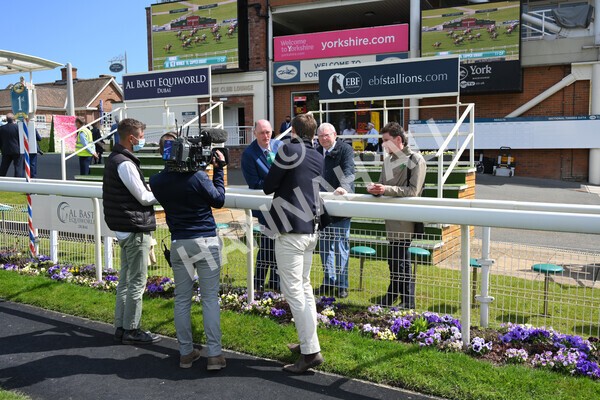 yr13052021r1-48 - Race 1 1.40pm The Matchbook Betting Exchange Stakes