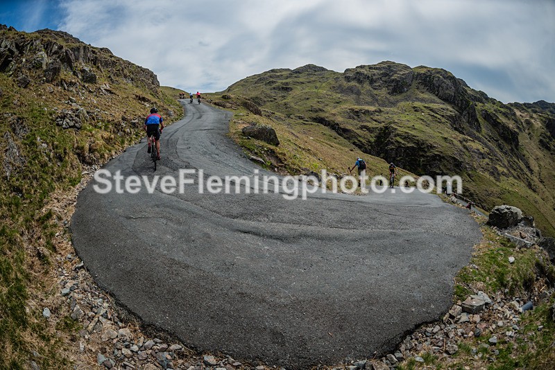 114639 - Hardknott Hairpin 11.00 - 12.00