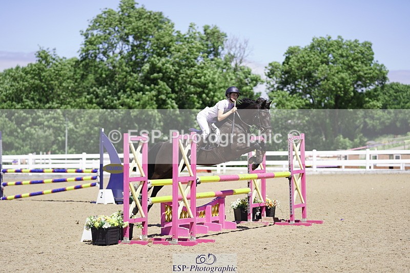 230624A-124846-01412 - Cls 24 Pony Discovery & 90cm Open