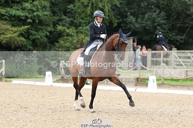 240810-151529-03943 - 231-Louise.Hutchinson-Donnarella