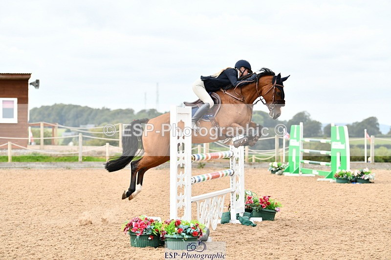240915A-132712-10115 - Cls 27 Snr 1.05m & 1.10m Jump Off