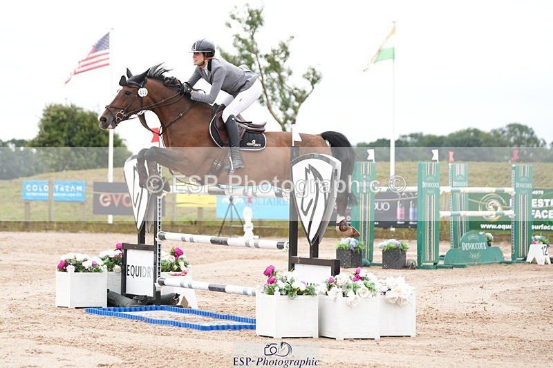 250718-113106-10035 - Cls 2, 3 Star Small Tour Break til End