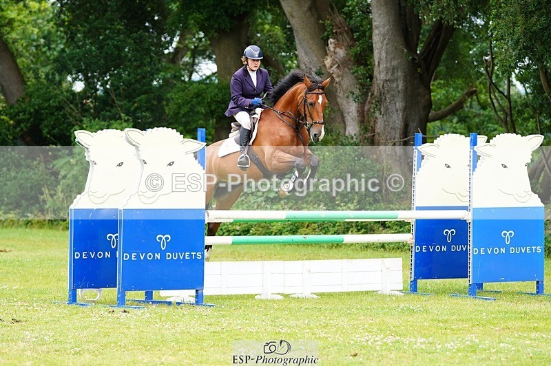 240712-101458-32106 - Cls 141 1.10m Amateur Qualifier