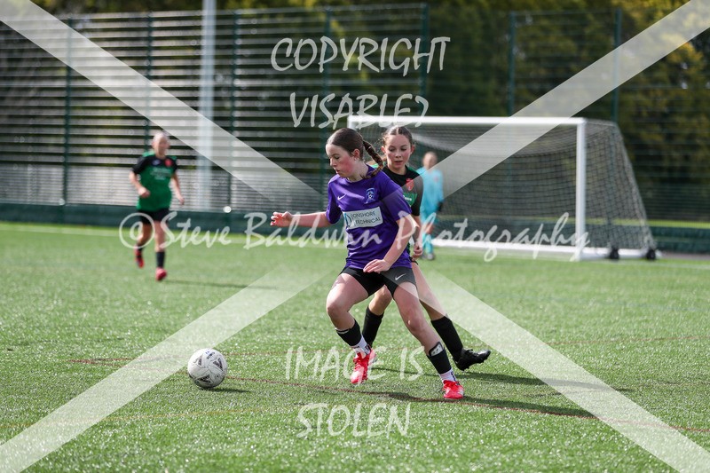 1DX20029 - 2025-09-13 FC Abbey Meads U13 Blue Girls V AFC Corsham U13 Pumas