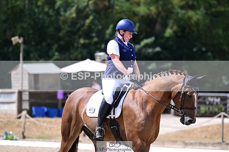 260802A-114647-06430 - Novice Bronze break - end