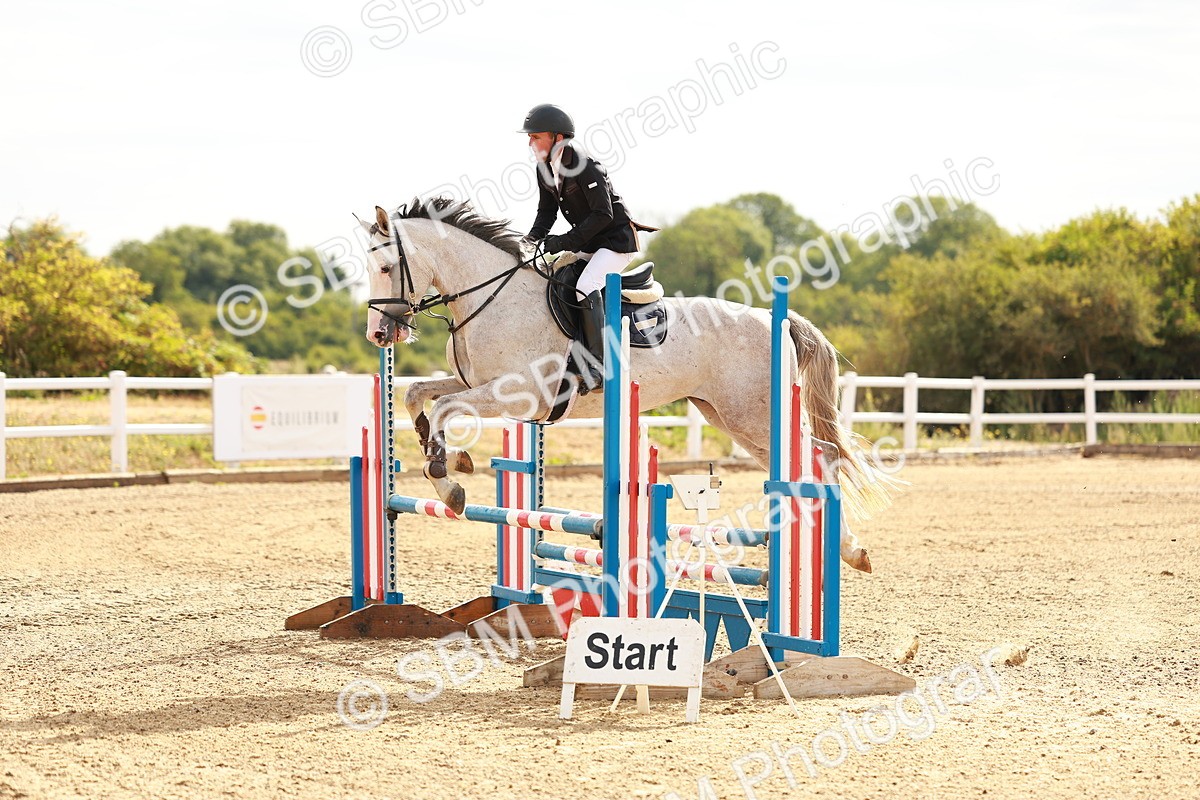 SBM_001900 - Class 8 - Clear Round