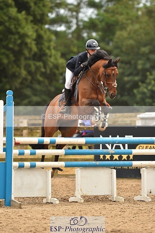230618-141206-12869 - Cls 25 Pony Foxhunter & 1.10m Open