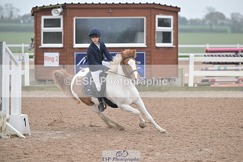 251116-104536-01162 - Cls 4 Pony British Novice and 80cm Open