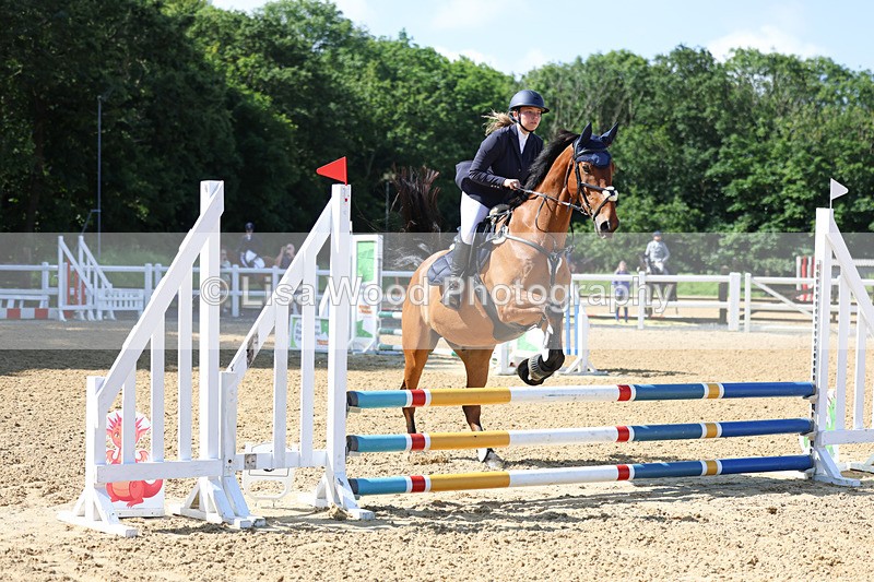 3E7A2540 - Class 2: 70cm Juniors and Seniors