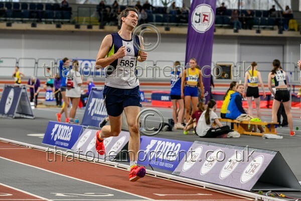 CEInv26-912472 - Track Male Set One