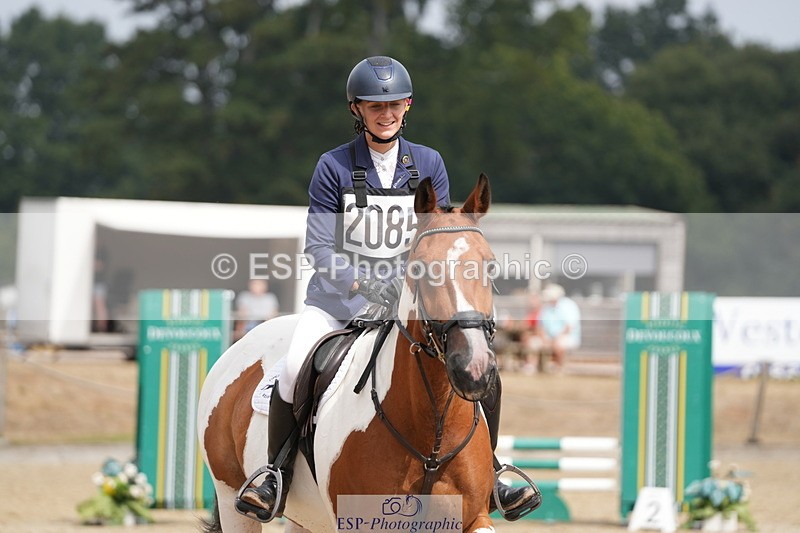 250824A-121704-35916 - 2085-Izabelle.Woodman