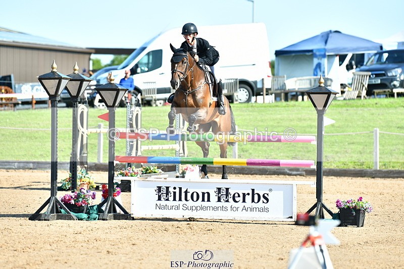 230720A-091932-01660 - Cls 1, 2 Star Small 1.30m