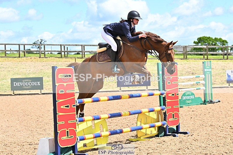 240608A-131947-02517 - Cls 4 Snr Newcomers and 1.10m Open