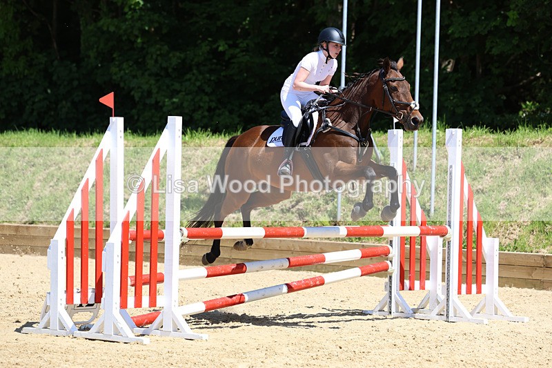 3E7A3041 - Class 8: 90cm