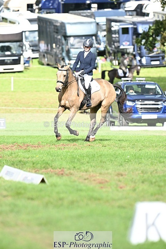 231020-143200-10668 - 498-SILVERLININGS.APHRODITE-Emily.Dobson-DR