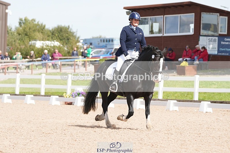 250906-133157-03633 - 018-Kathy.WhiteMilly.111