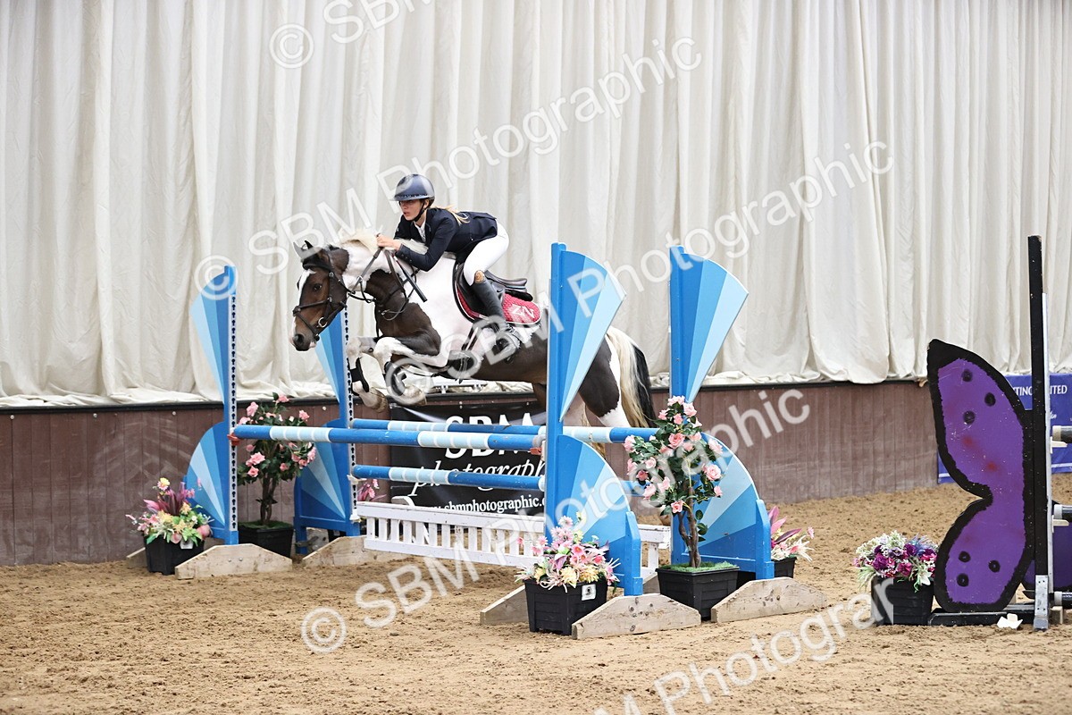 SBM_002762 - Class 13 - Blue Chip Pony Newcomers 1.00m Open