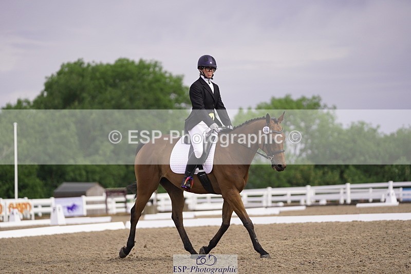 230708A-091702-00099 - Intro C