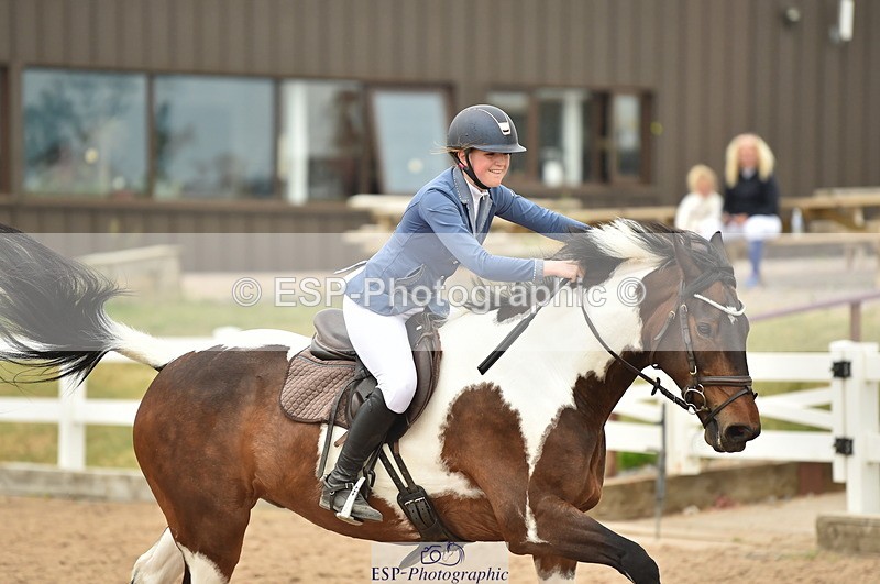 230611A-122942-05500 - Cls 34 1.05m Amateur Qualifier