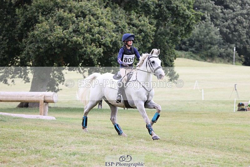 240825X-142233-34642 - 80cm XC 14.30 to 15.30