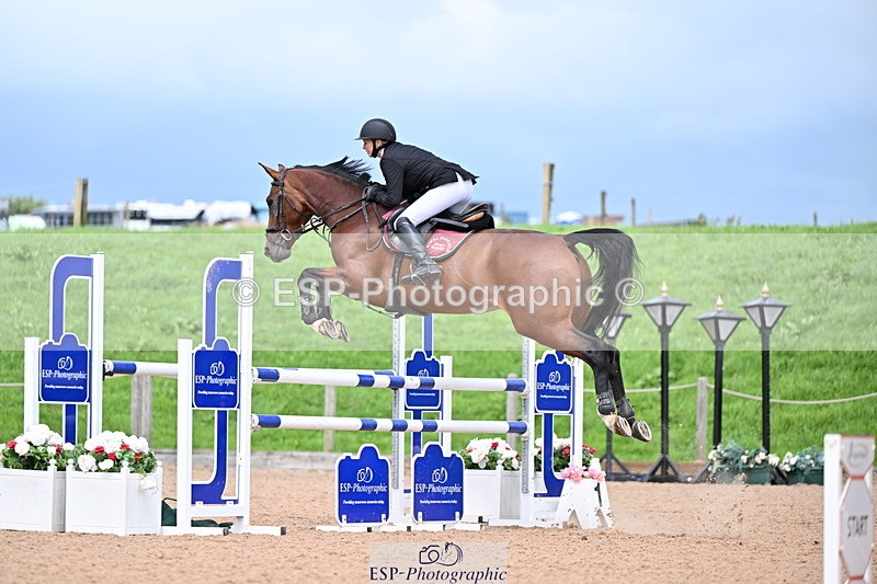 240726A-150710-02184 - Cls 4 Snr 1.20m Open