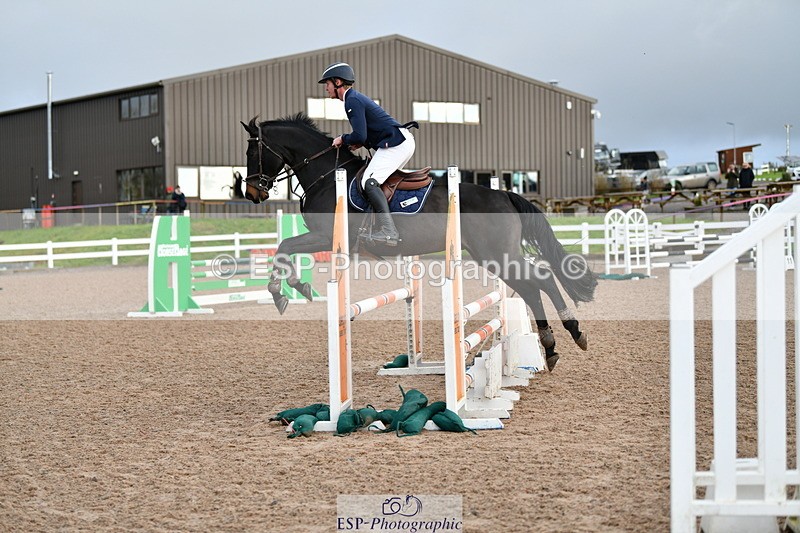 231110A-103112-00073 - Cls 2 British Novice & 90cm Open