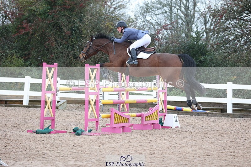 231112A-125012-04215 - Cls 19 Snr 1.05m Open