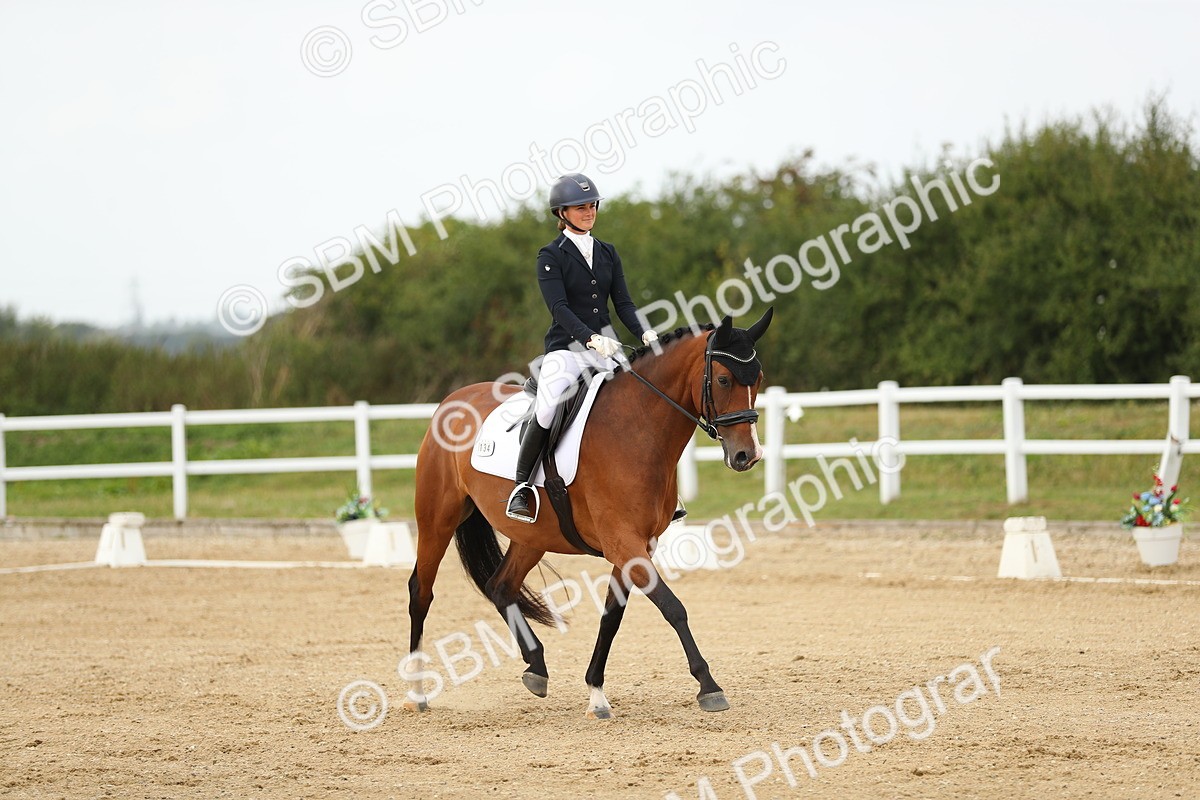 SBM_017877 - Class 14 - Novice 23 - 15.16-16.19