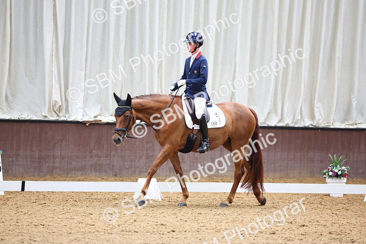 SBM_006063 - Class 5 - Novice 6 - 10.47-11.43