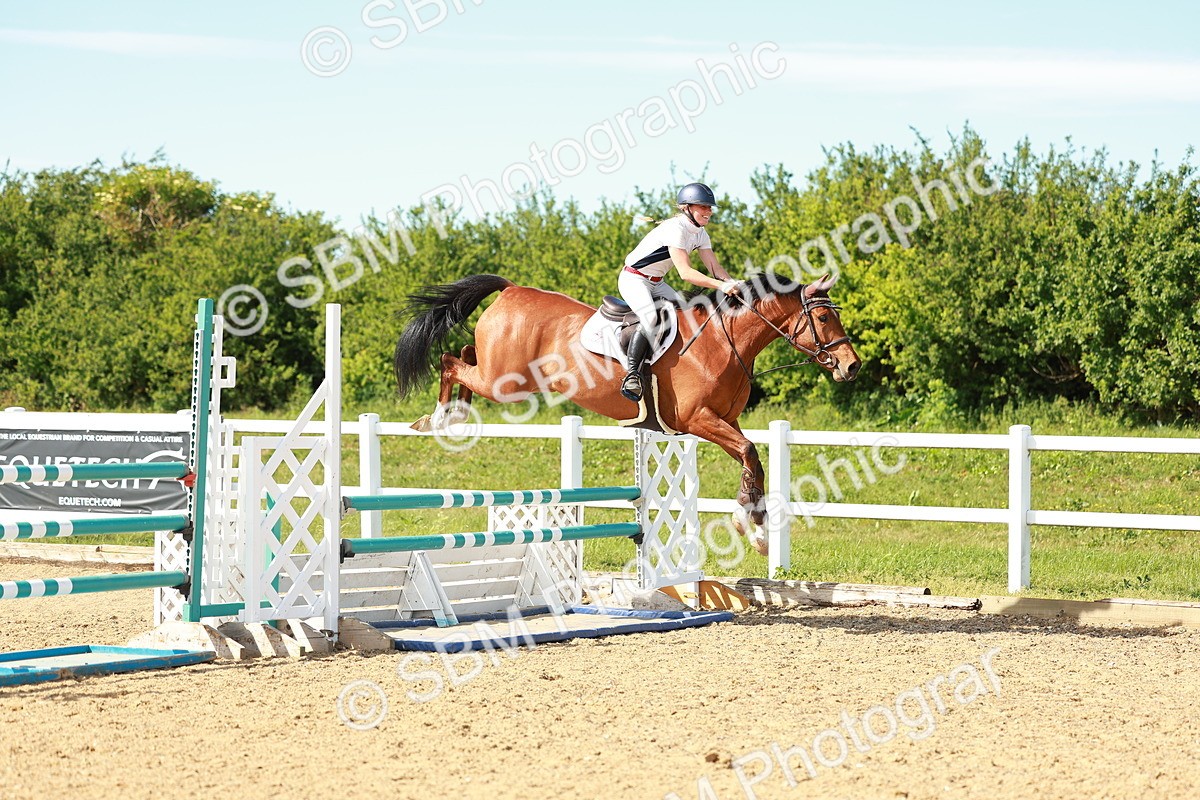 SBM_002892 - Class 4 - Senior Newcomers - 1.10m