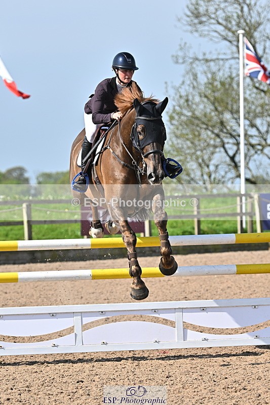 240509A-095008-00682 - Cls 8 Foxhunter