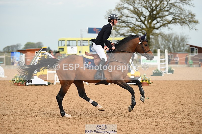 230504A-091710-00318 - Cls 8 Snr Foxhunter