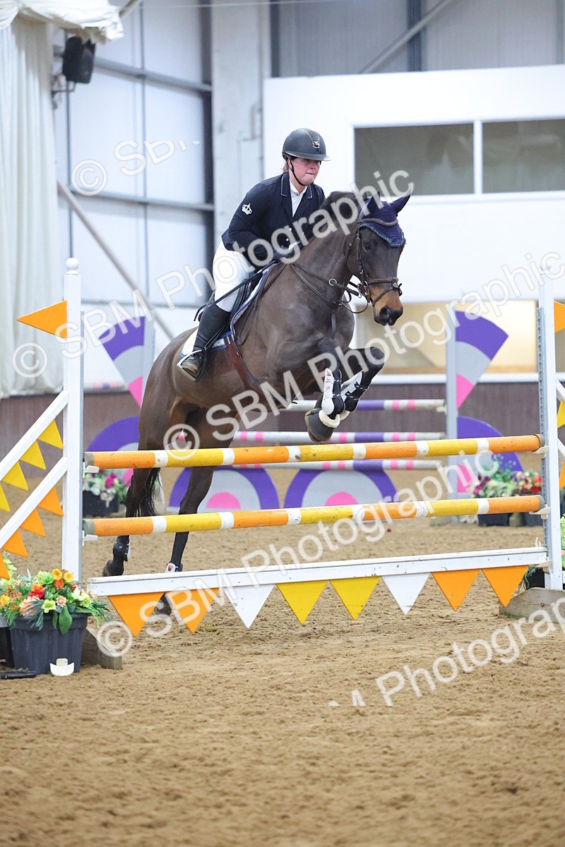 SBM_001987 - Class 15 - Senior Newcomers - First Round (1.10m)