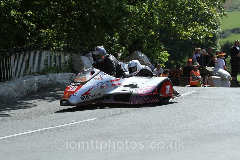 IMG_2791 - Sidecar Race 2 - TT 2013