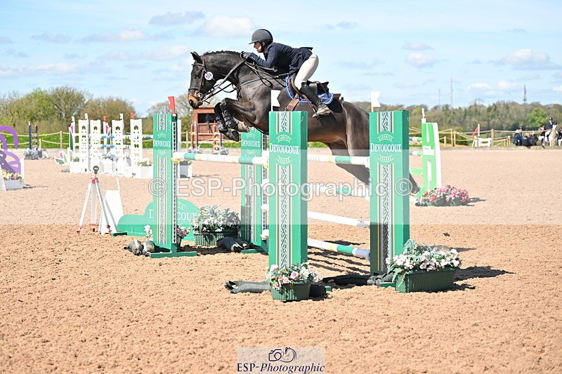 240418A-113715-02630 - Cls 5, 2 Star Medium Tour 1.35m