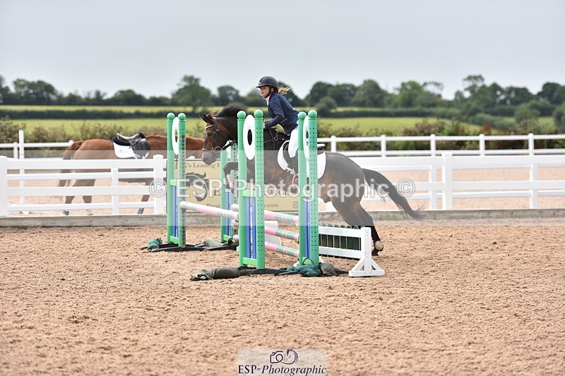 230805A-122812-00687 - Cls 7 Pony Intro 70cm