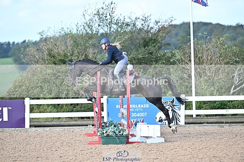 241004A-105845-01471 - Fri 07 Snr Brit Nov & 90cm Open