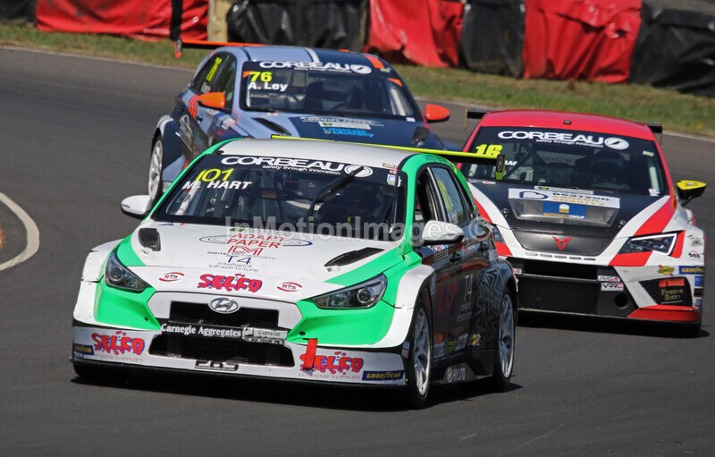  - TCR UK @ Castle Combe