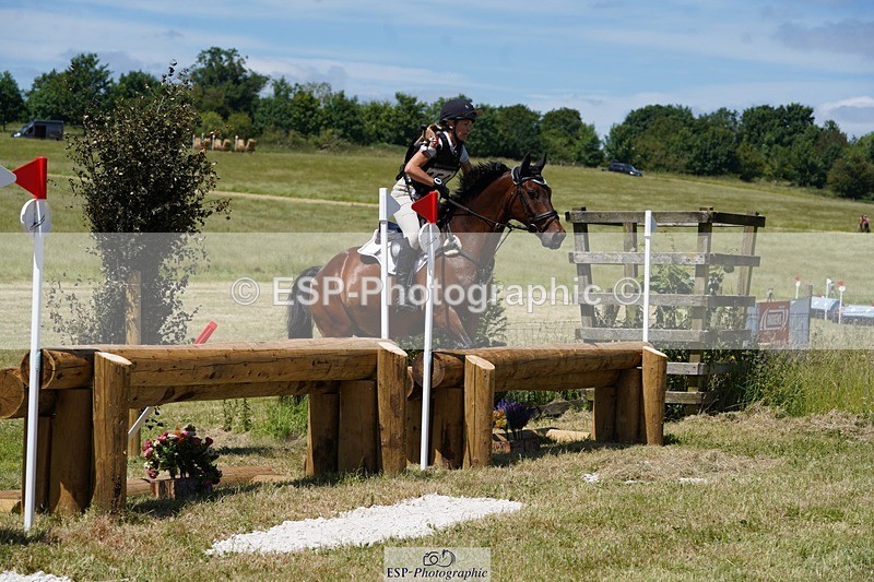 240629X-133848-2960 - 154-Julie_Adams-KIMBERLEY_CHASE