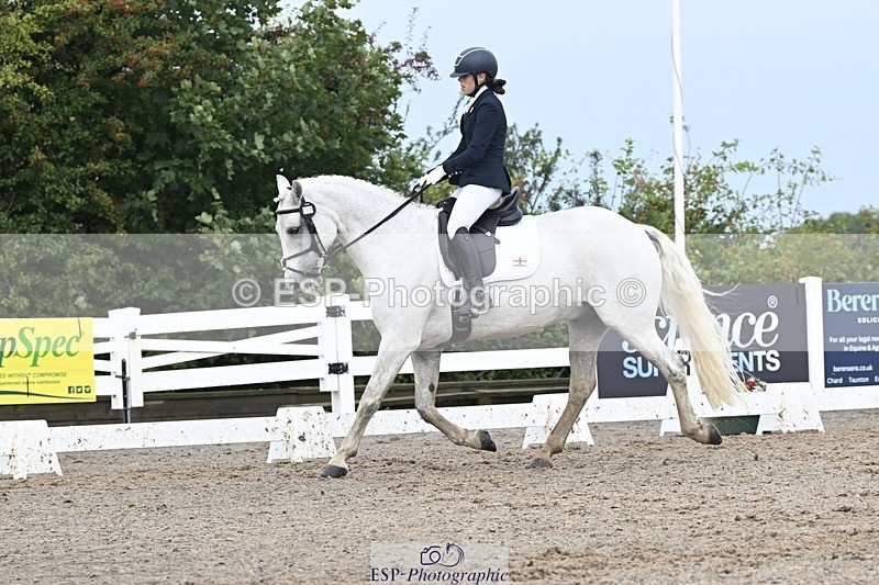 250907-112355-06638 - 079-Sophie.ClarkBallydaniel.Jack