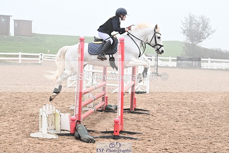 260308-142007-03182 - Cls 15 British Novice and 80cm