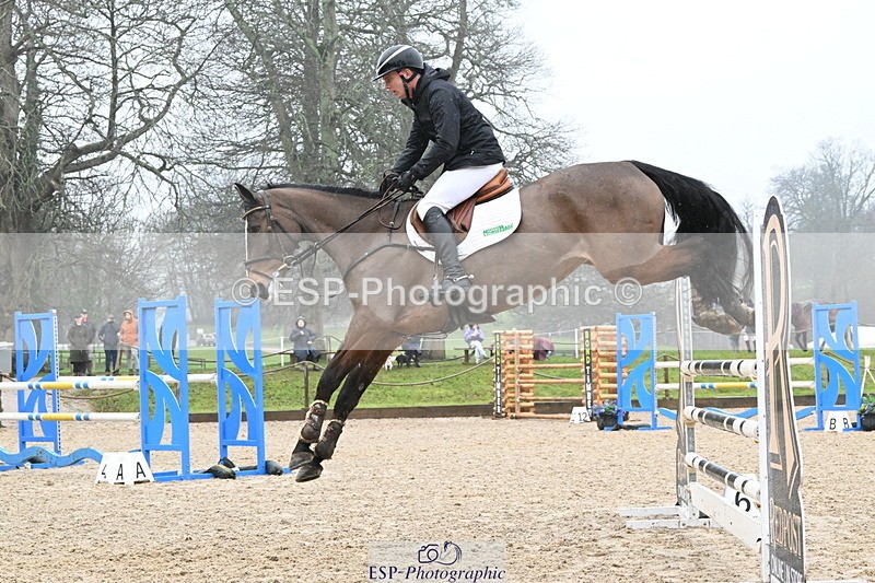 250215A-125251-00767 - Cls 4 Newcomers and 1.10m Open