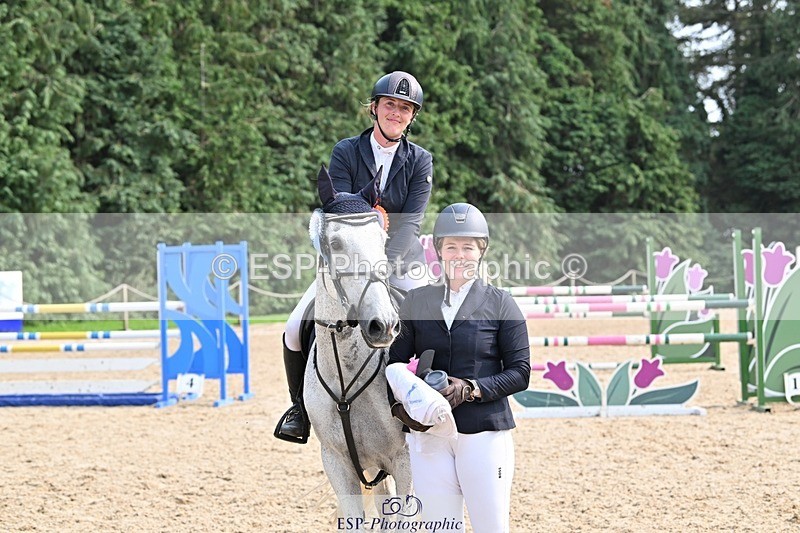 240818-154235-05284 - Cls 12A Snr Foxhunter & 1.20m Open