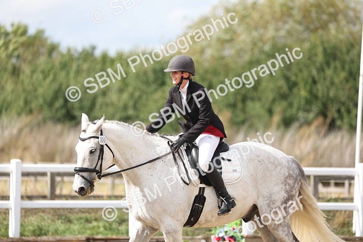 SBM_003831 - Class 8 - Novice 3 Champs